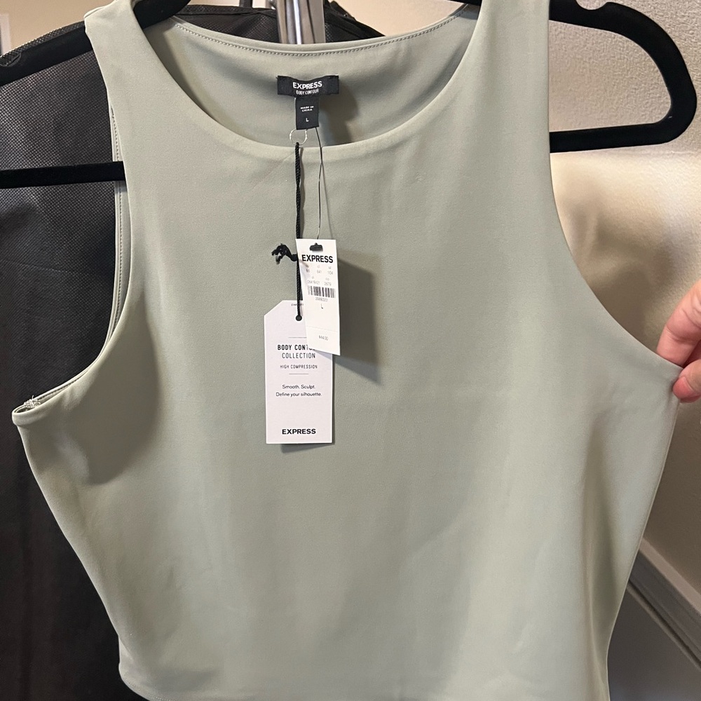 Express Green Fitted Crop Tank Top